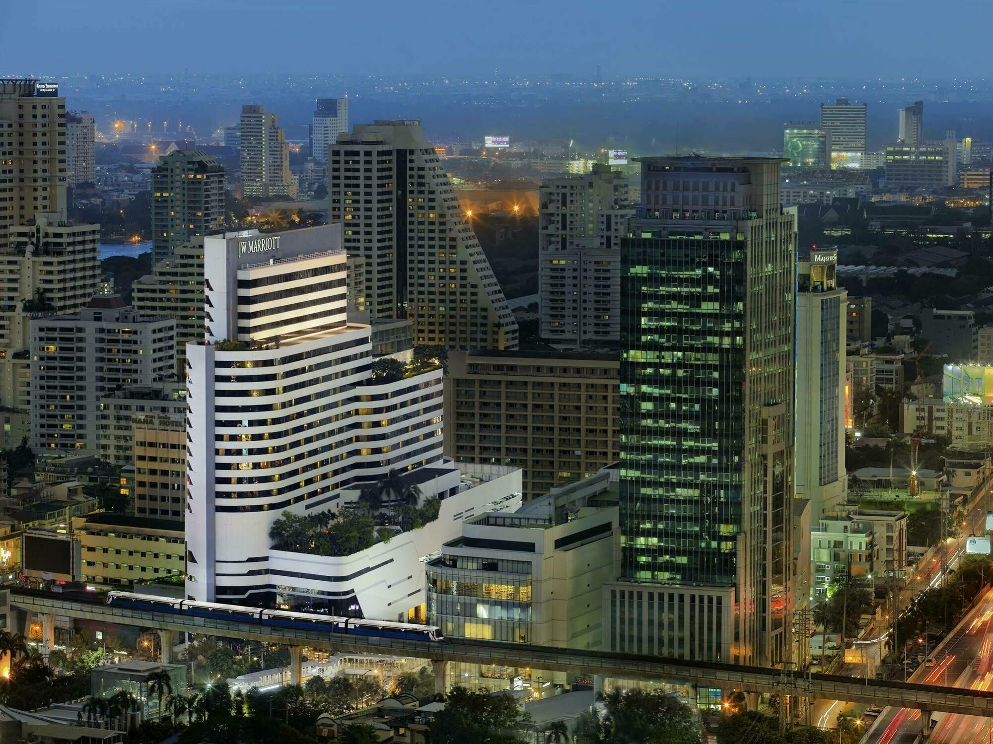 Jw Marriott מלון 5*